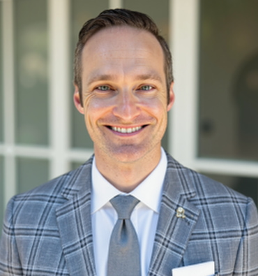 Justin D. Farmer, Esq., CBI